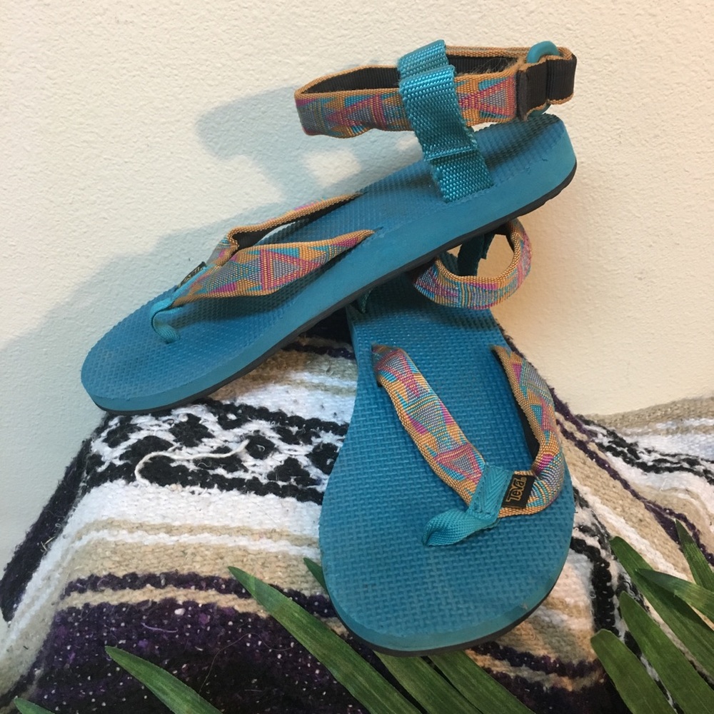 Teva sandals Aztec tribal print